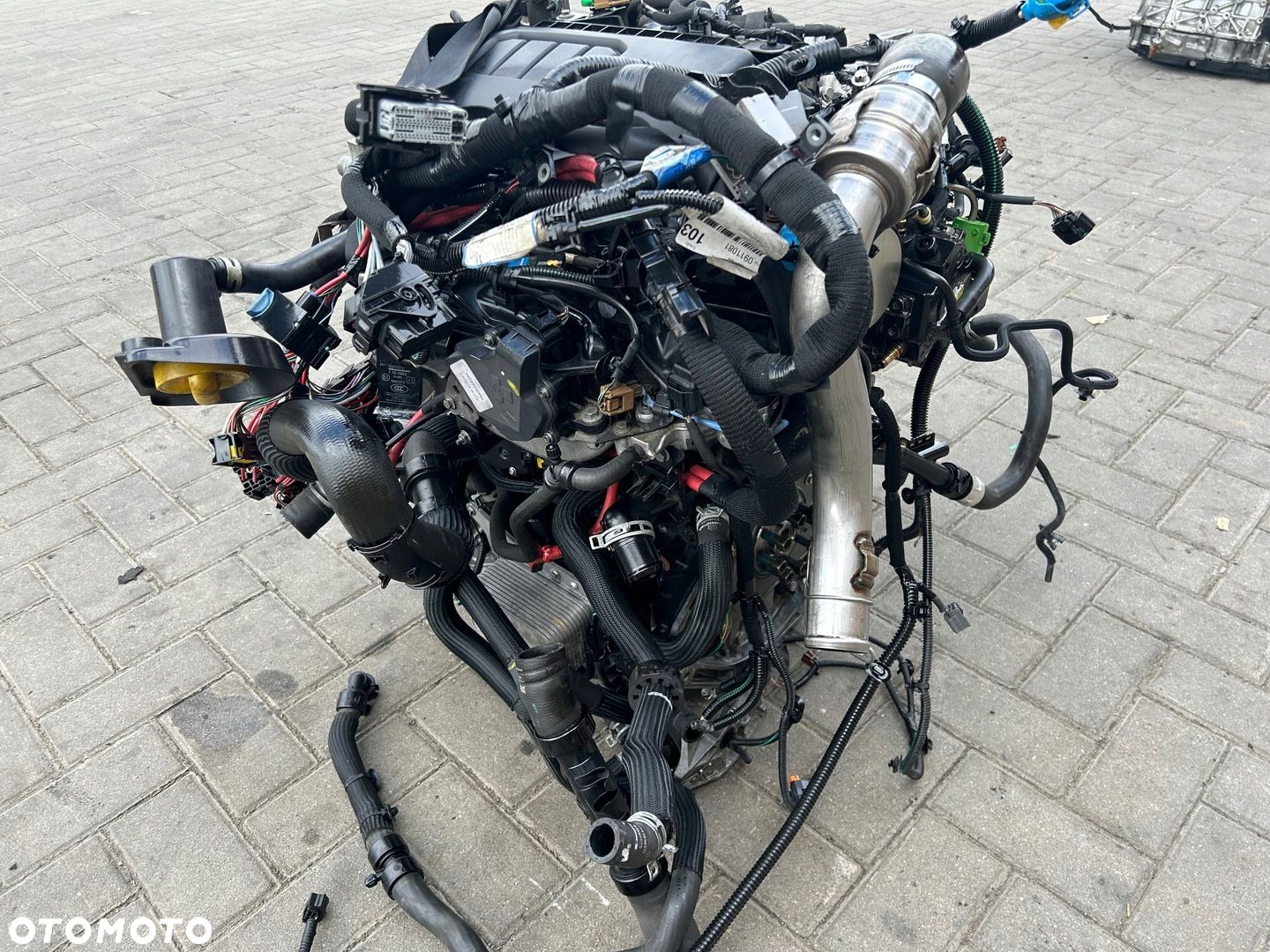 Kompletny Silnik 1.6 DCI Bi-turbo Biturbo Nissan NV300 2015-20r R9MD452 - 10