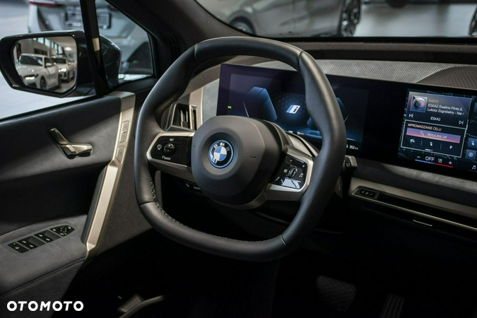BMW iX xDrive40 - 18