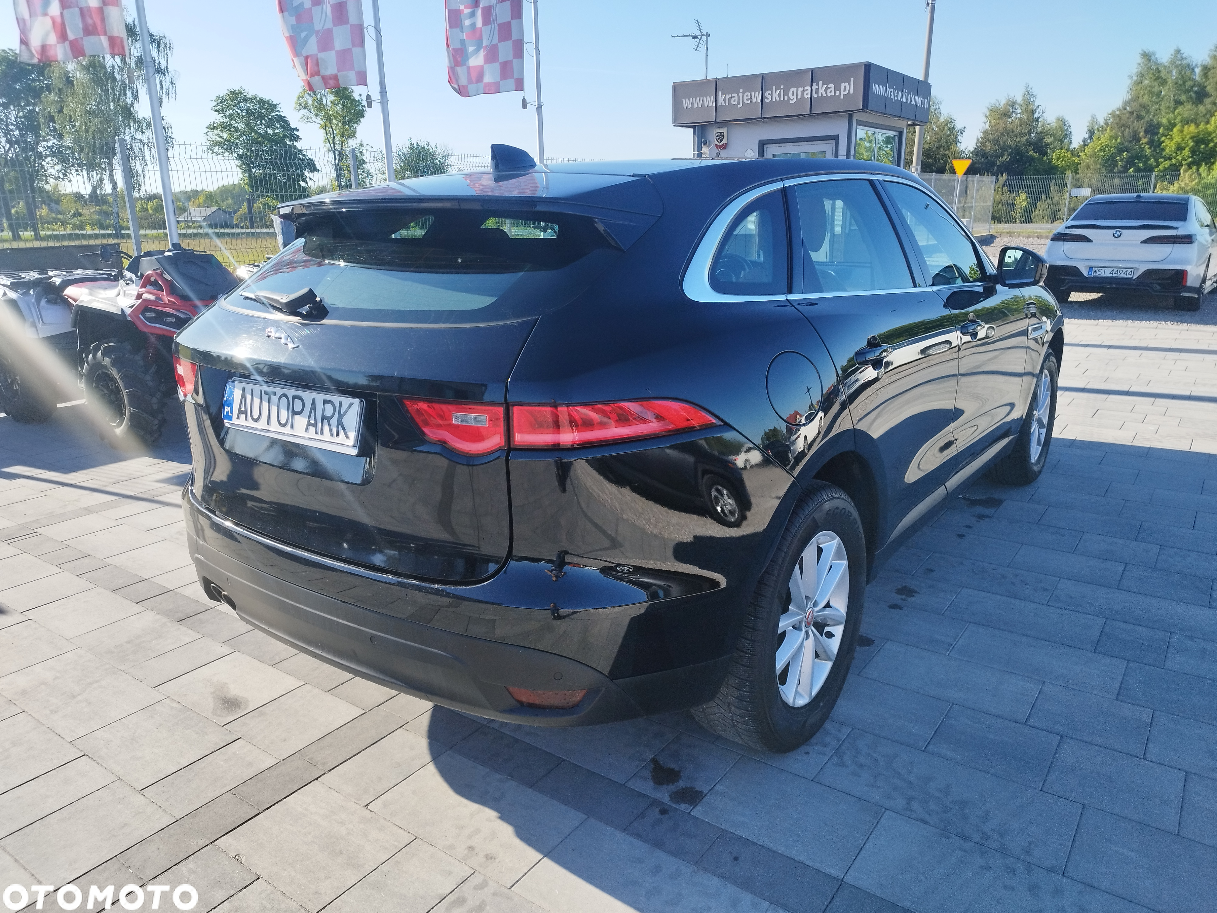 Jaguar F-Pace 20d AWD Pure - 25