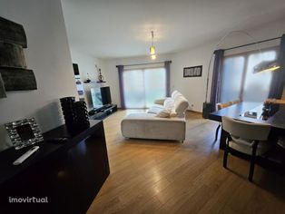 Apartamento T2 | Jardim Da Amoreira, Ramada, Odivelas