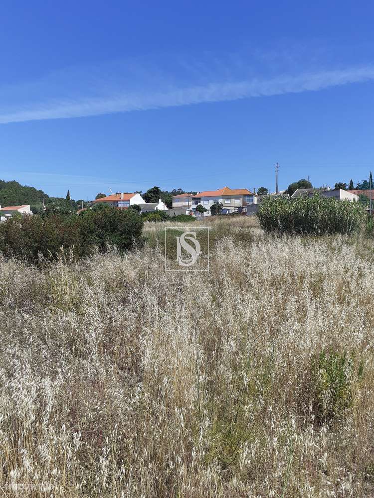 Terreno Urbano para construção de prédio em Vialonga - Grande imagem: 5/9