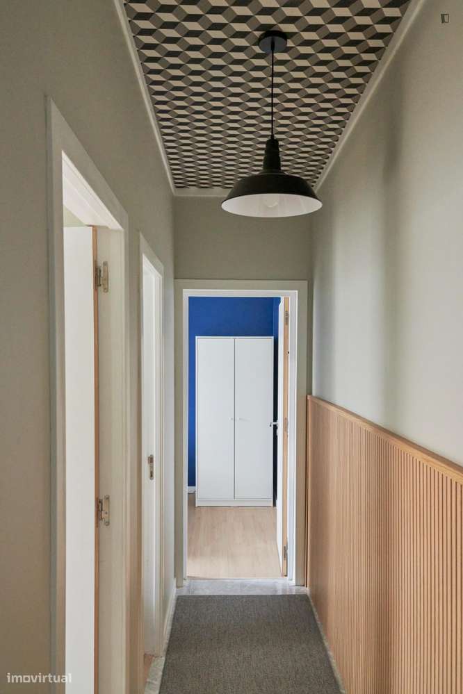 Quarto - localizado em Penha de França Lisbon - Grande imagem: 2/8