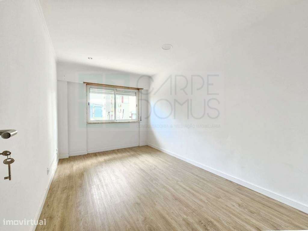 Espaçoso apartamento T3 na Ramada, Odivelas-20