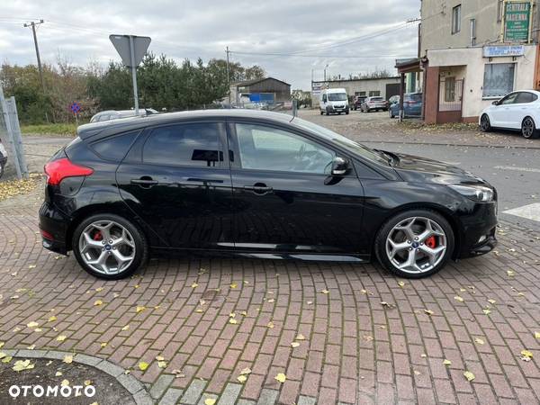 Ford Focus 2.0 TDCi ST-2 - 26