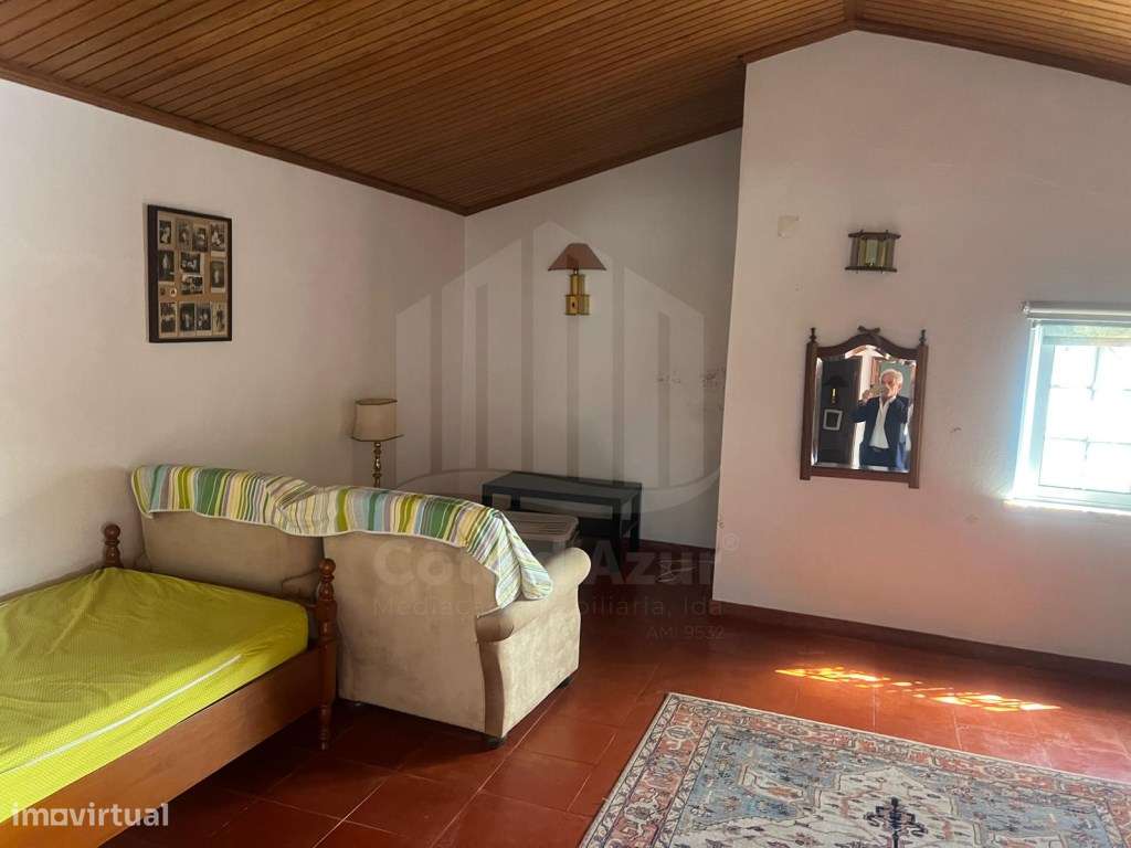 Moradia com 7 Assoalhadas , garagem e com terreno de 1.000 m2 zona ...-46