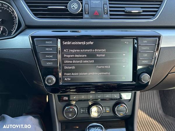 Skoda Superb 2.0 TDI DSG Ambition - 15