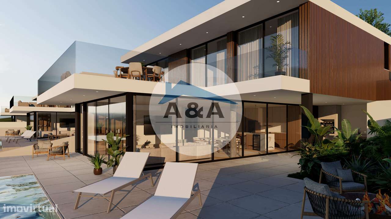 MORADIA T3 COM PISCINA, VISTA ÚNICA PARA O MAR-18