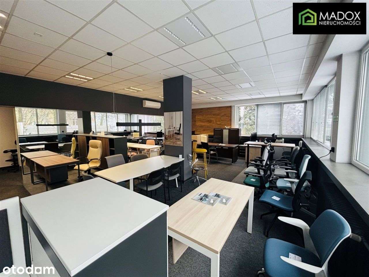 Budynek Handlowo-Usługowy Z Projektem Rozbudowy-4