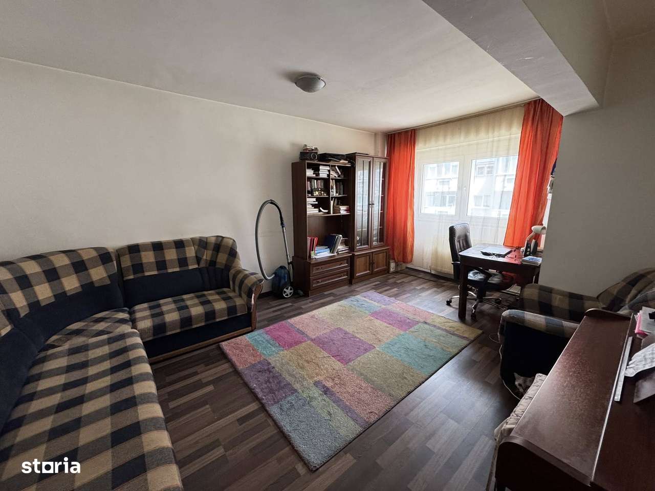 Apartament 2 camere decomandat balcon deschis si pivnita-0