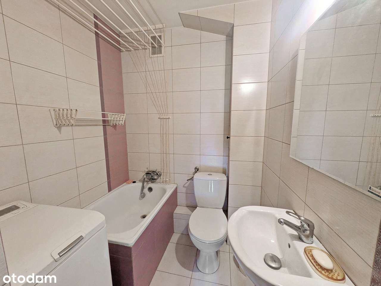 Kawalerka po remoncie kuchni i łazienki - Pełny obrazek: 4/5