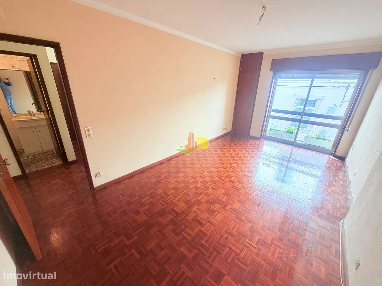 T4 com Garagem centro cidade-11