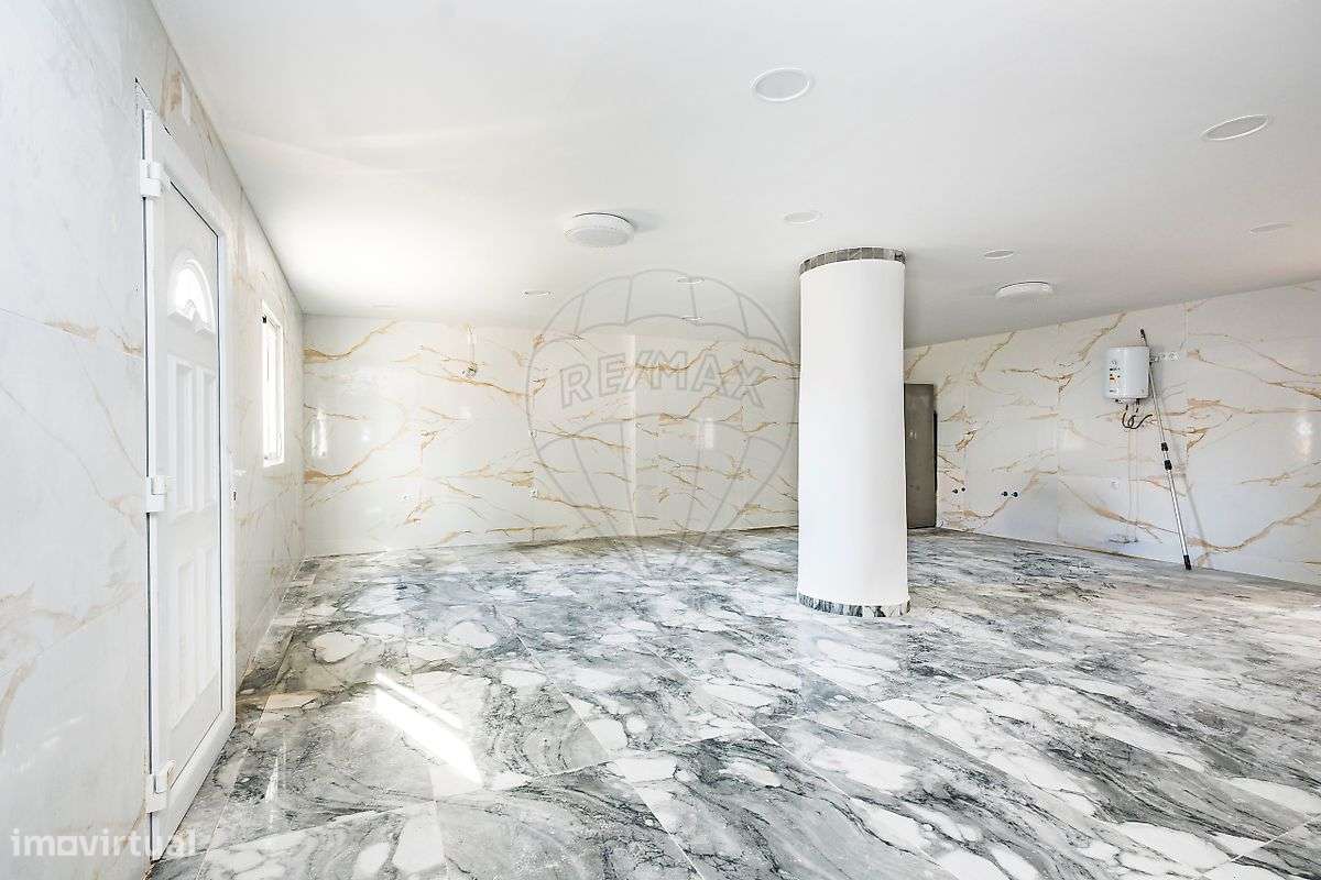 Moradia T4 para venda-30