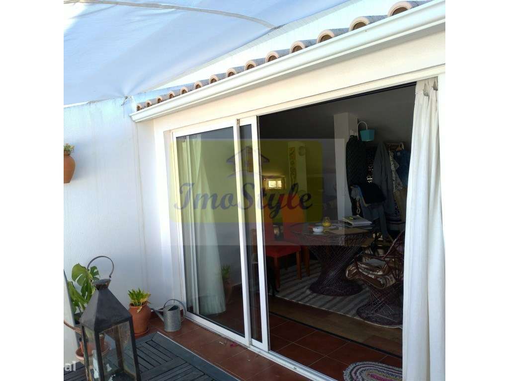 Moradia isolada com cave e apartamento independente em Castro Marim-58