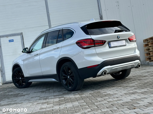 BMW X1 xDrive20d xLine sport - 5