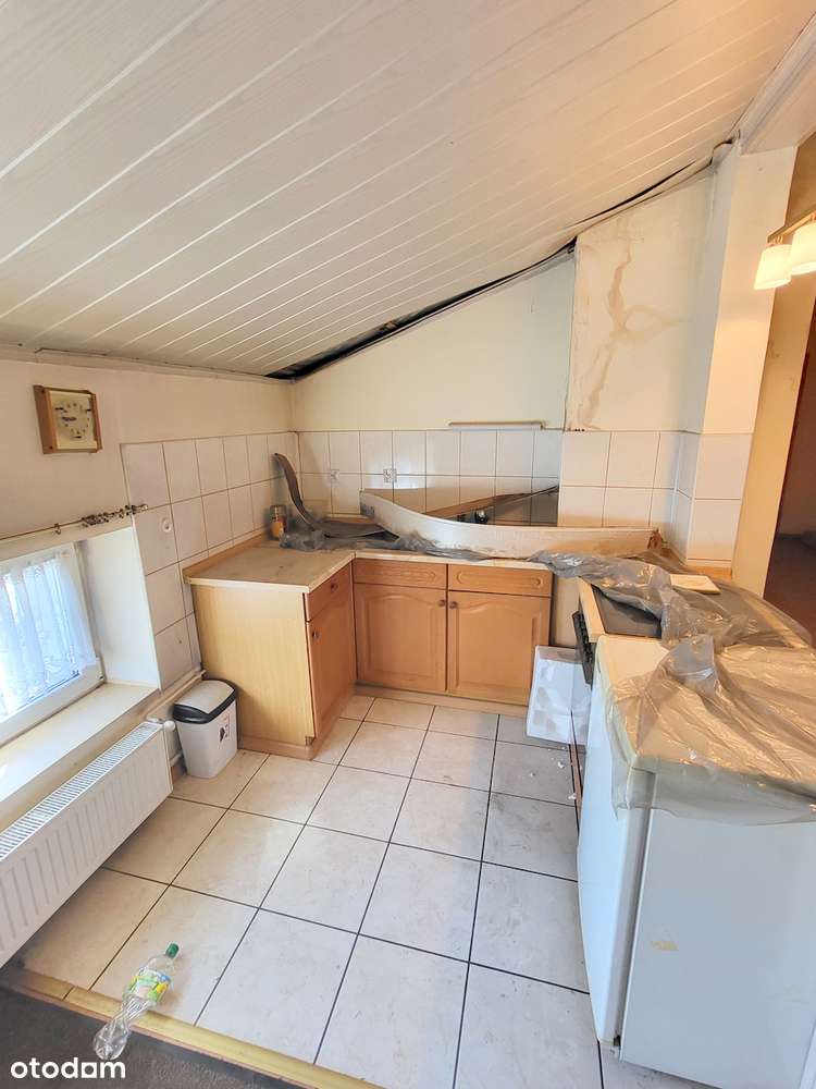 Dom w spokojnej okolicy-11