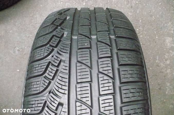 PIRELLI Sottozero II 225/55R16 6,4mm 2021 - 1