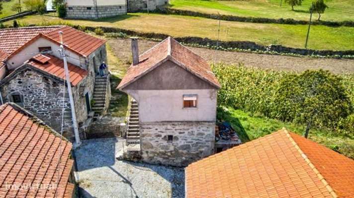 Moradia T2 para venda em Salto, Montalegre-3