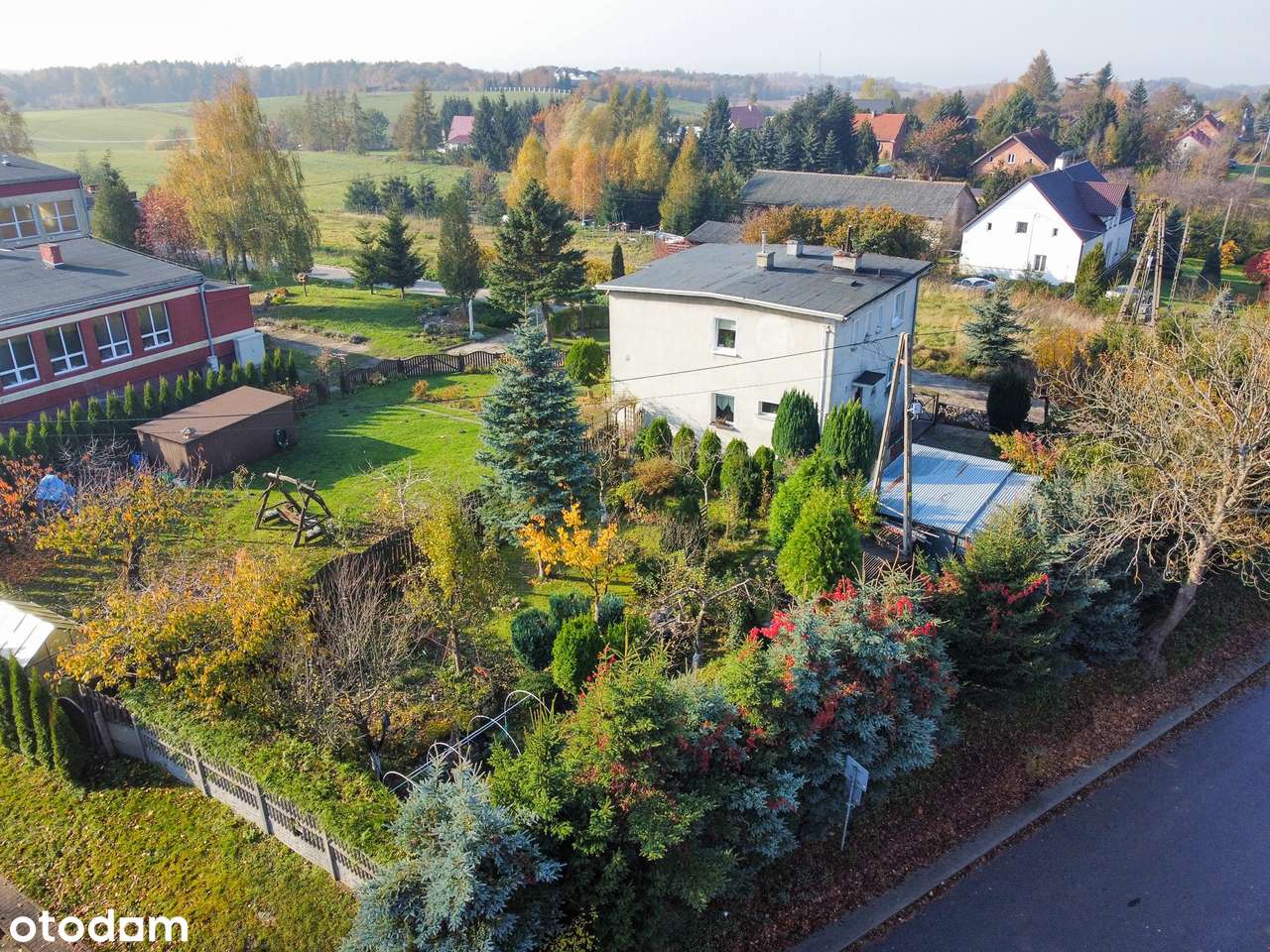 Mieszkanie 3-pokojowe z własnym ogrodem i garażem --> Łęcze-17