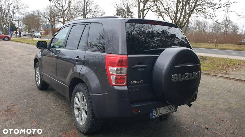 Suzuki Grand Vitara 1.9 DDiS Elegance EU5 - 2