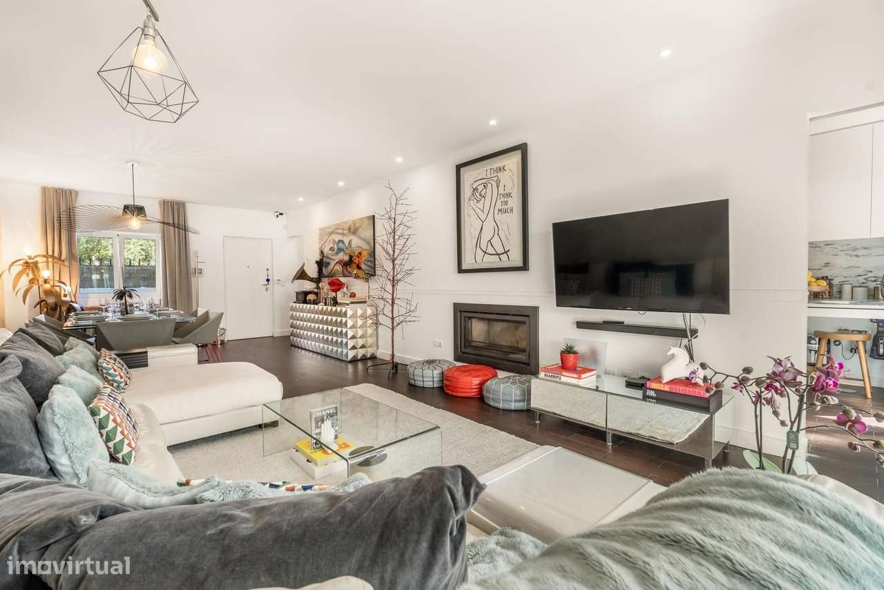 Moradia T4 com jardim, Encarnação, Lisboa-3