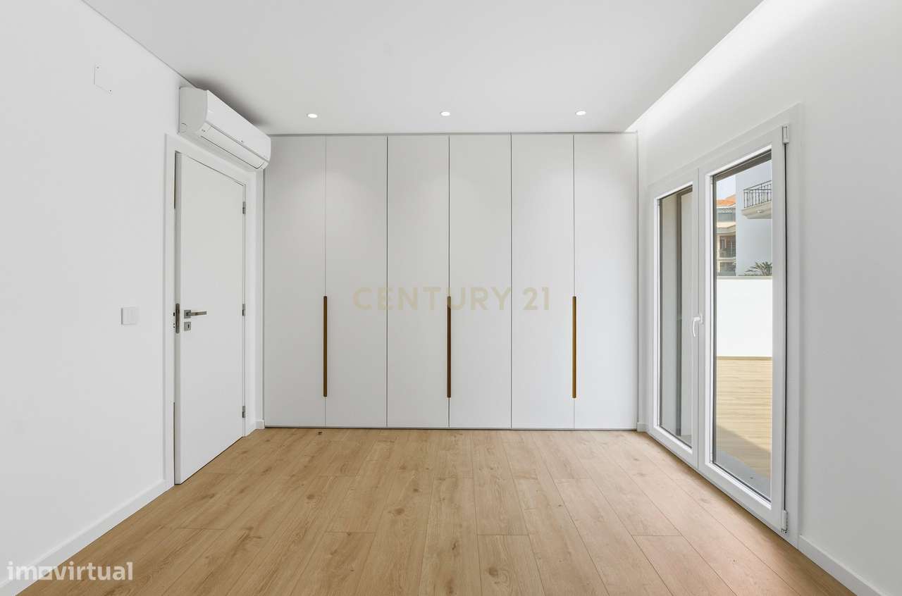 Apartamento T3 Novo com Terraço de 61m² | Parede (2 min da praia)-26