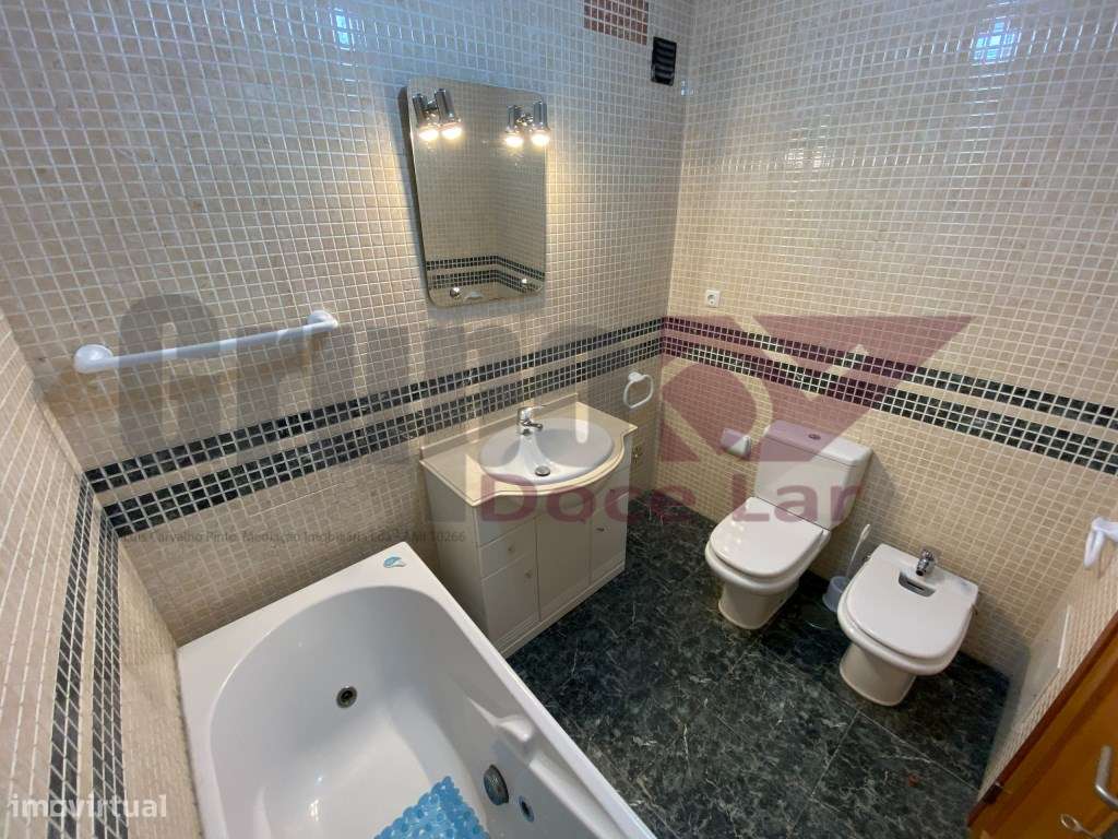 Apartamento com Parqueamento em Santana (Sesimbra)-14