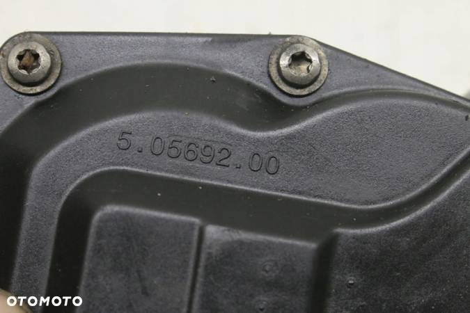 przepustnica Opel insignia 2.0 - 3