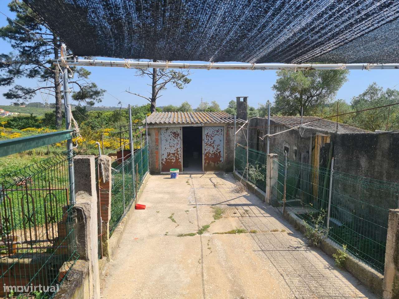 Vale de Lobos - Terreno, ainda não urbano, com 900m2-5