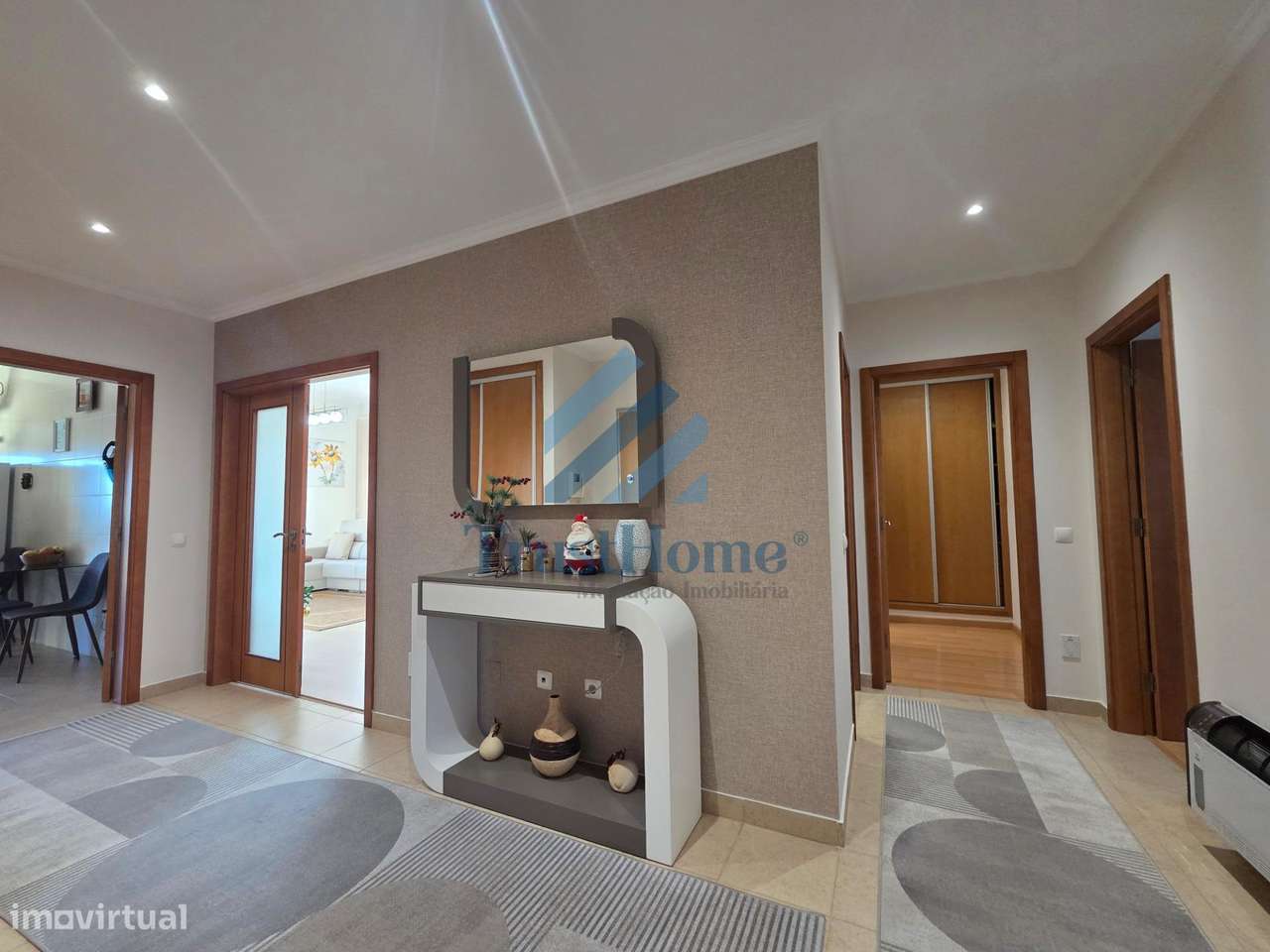 T3+1 em Alferrarede com 2 Box e arrecadação com 35m2-9