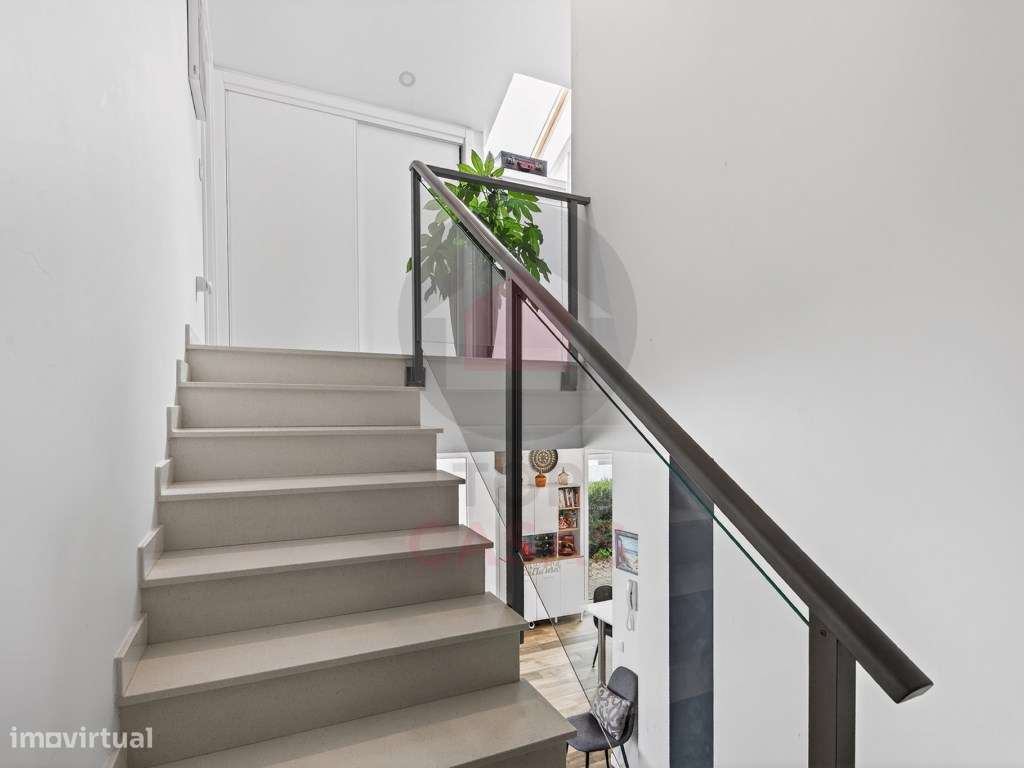 Moradia Contemporânea com 3 Quartos e Jardim Próxima de Caldas da R...-38