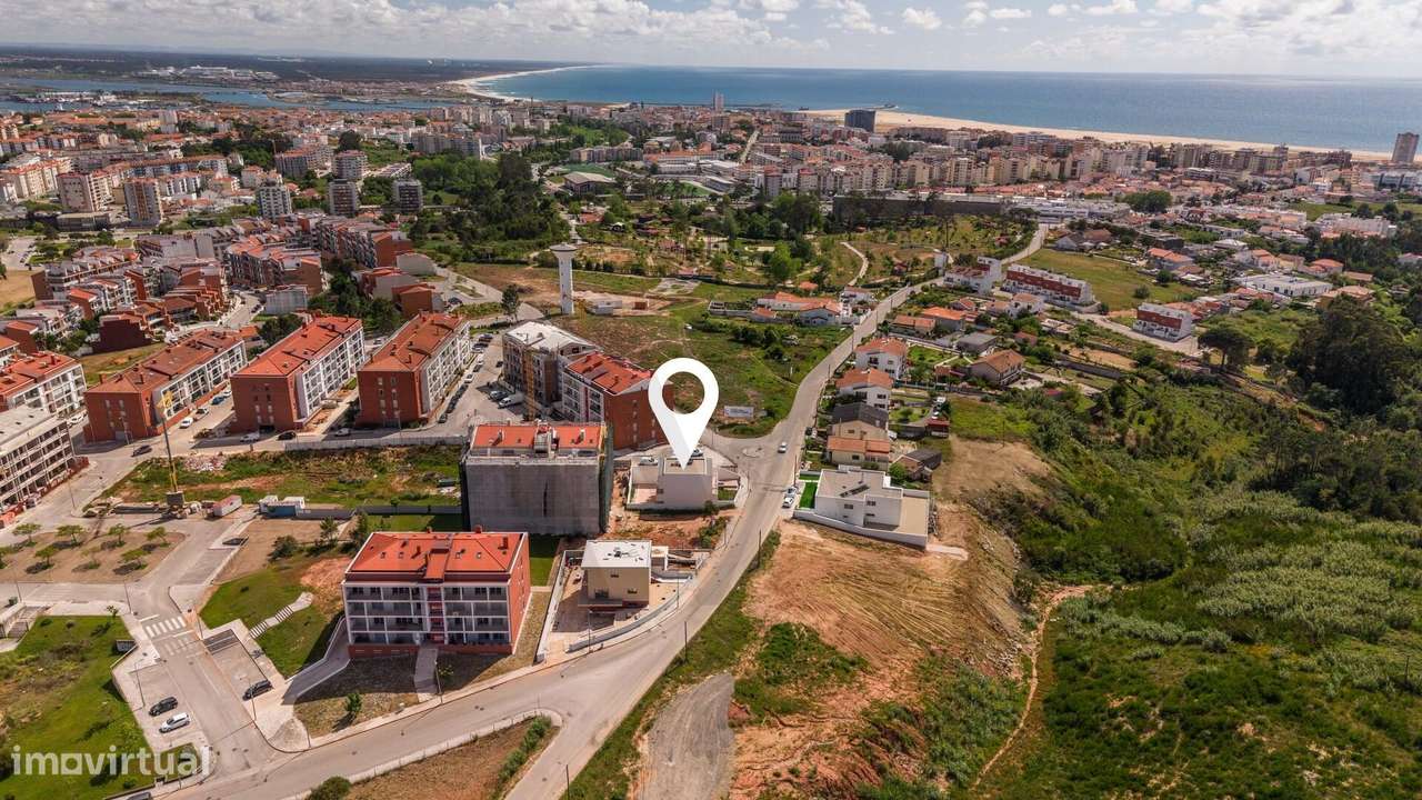 Moradia T4 Nova Condados Figueira da Foz a 5 minutos da Praia-49