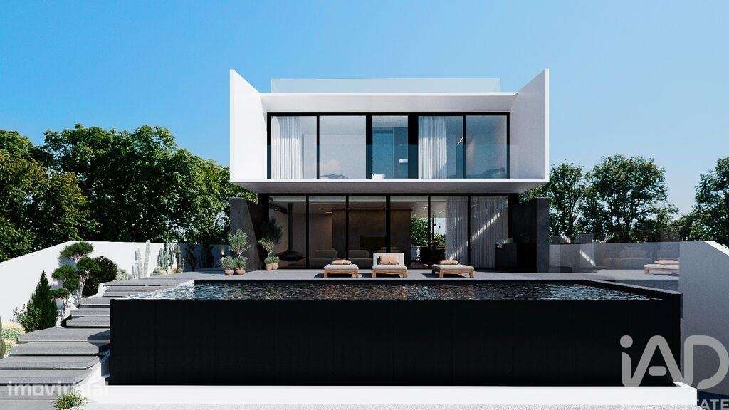 Casa Villa T6 Em Montenegro De 443 00 M2
