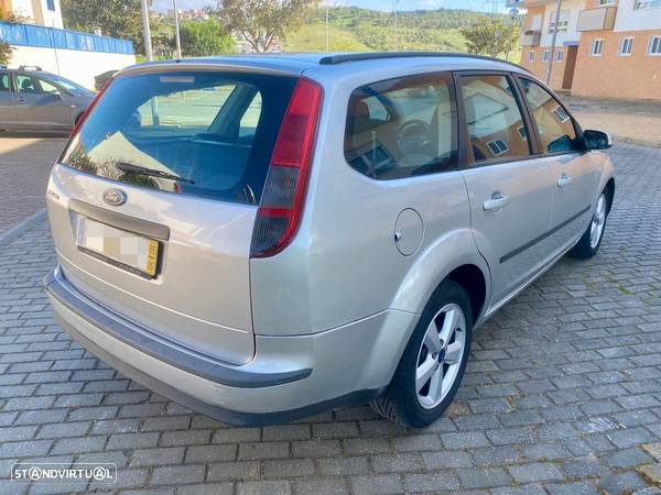 Ford Focus SW 1.4 Comfort - 5