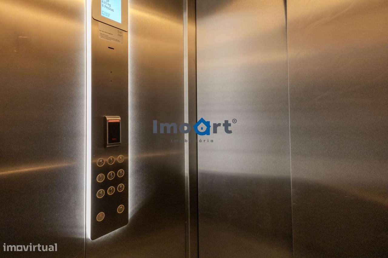 T2 RENOVADO COM VARANDA EXCECIONAL NA PRELADA !-14