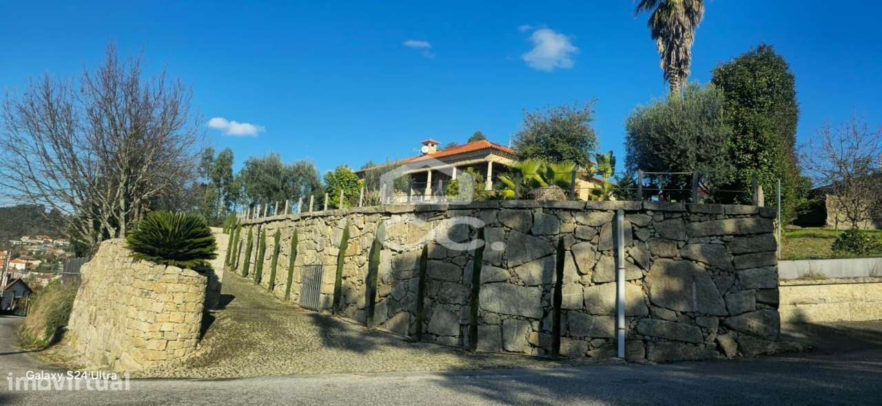 Moradia Totalmente em Pedra em Revelhe (Fafe)  Excelente oportunidade-5