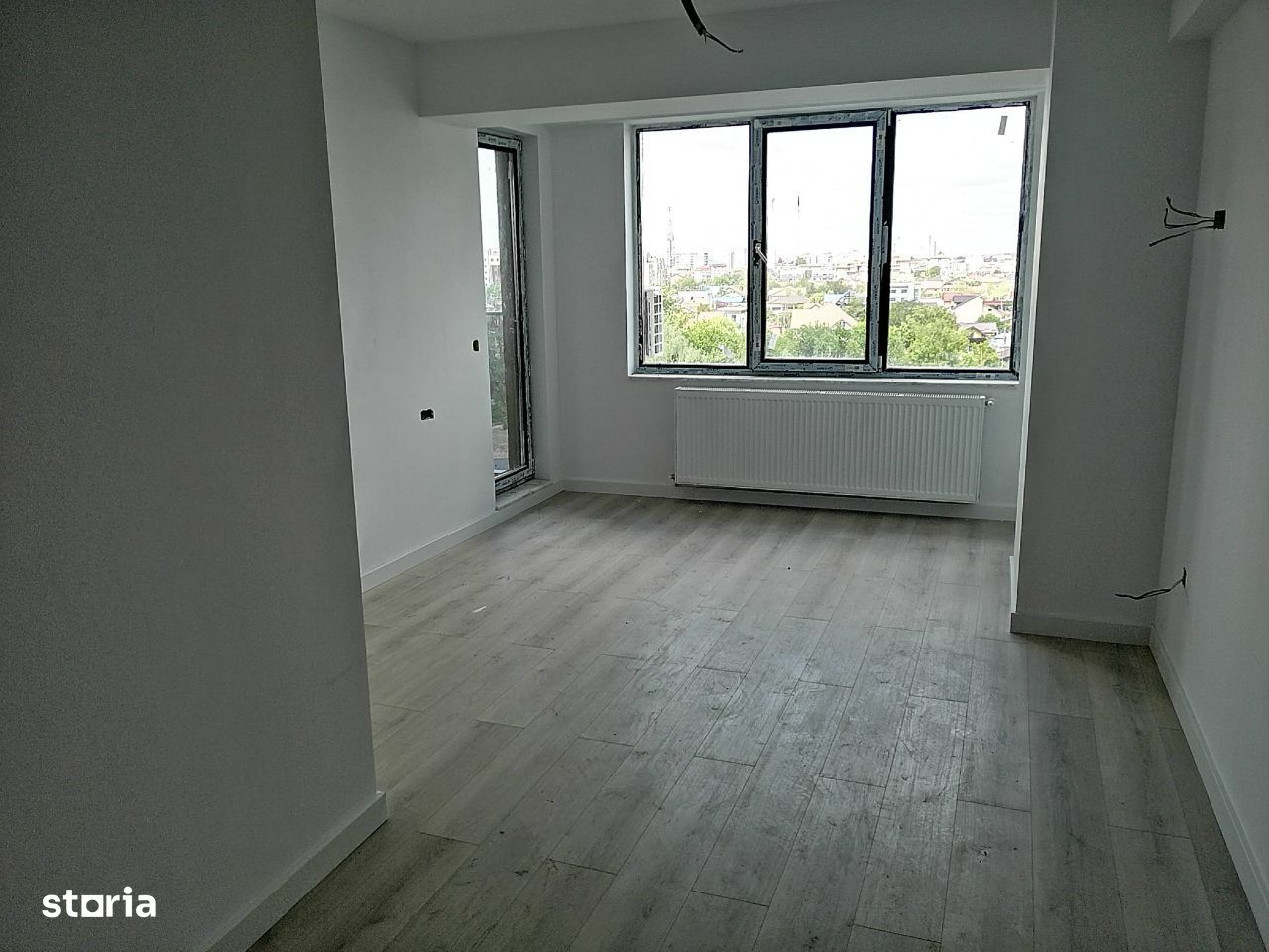 apartament 2 camere open-space zona Billa etaj 7/7 an 2022