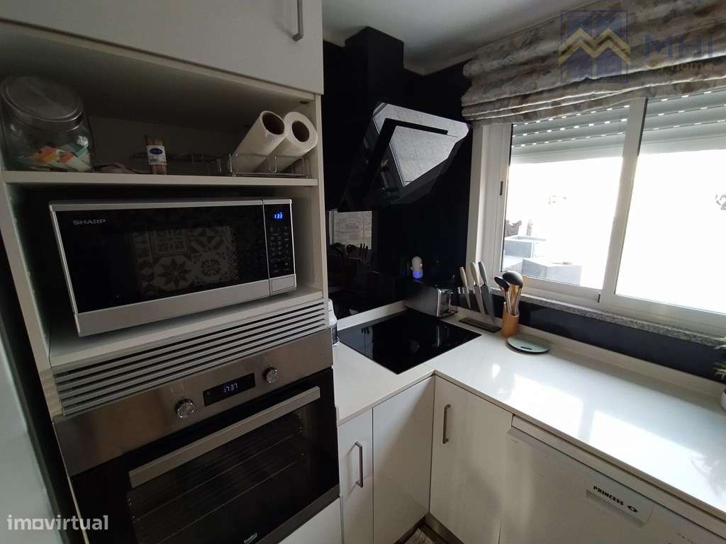 Propriedade com duas casas T2 na Madalena com piscina e a 700 m da ...-30