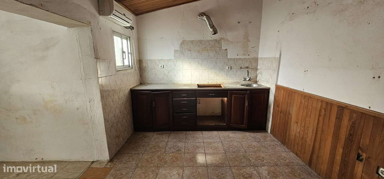 Apartamento T3 no Centro da Cidade de Moura-22