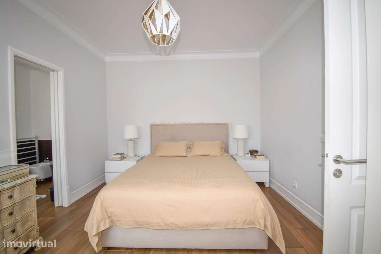 T3 Renovado | Luminosidade Natural | Localização Premium na Alameda /-4