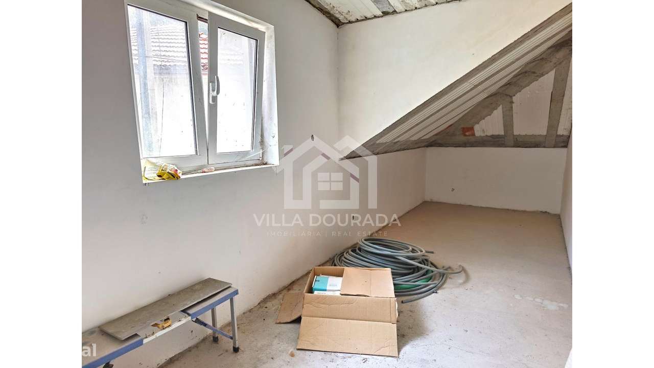 Oportunidade Única em Farves, Vouzela!-21