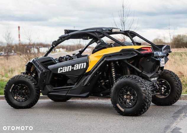 Can-Am Maverick - 7