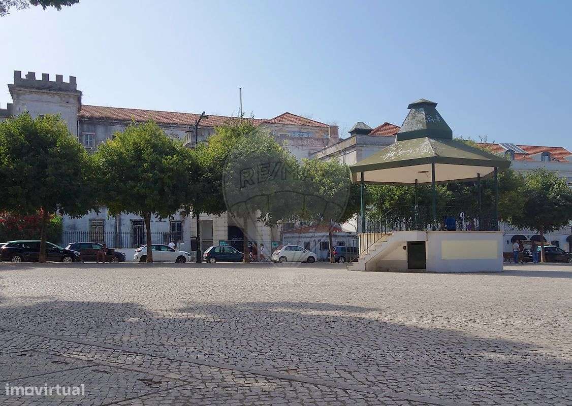 Apartamento T2 à venda em Lisboa-21