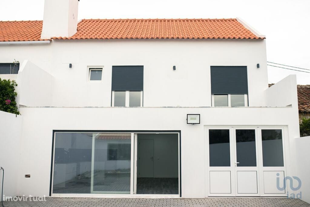 Casa / Villa T4 em Leiria de 143,00 m2