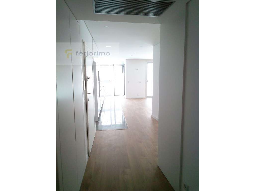 APARTAMENTOS T3 - CENTRO DA CIDADE - EM CONSTRUÇÃO 

IMAGENS ILUS...-10