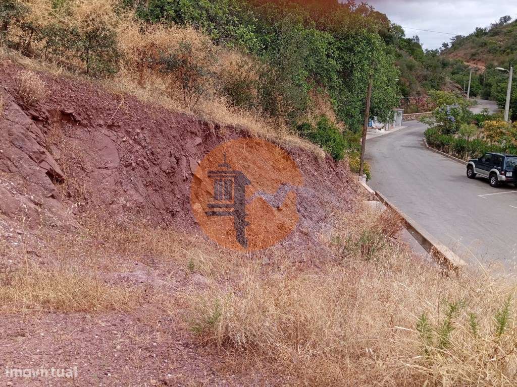 Terreno Urbano com 1232 m² em Santa Catarina da Fonte do Bispo - Ex... - Grande imagem: 4/4