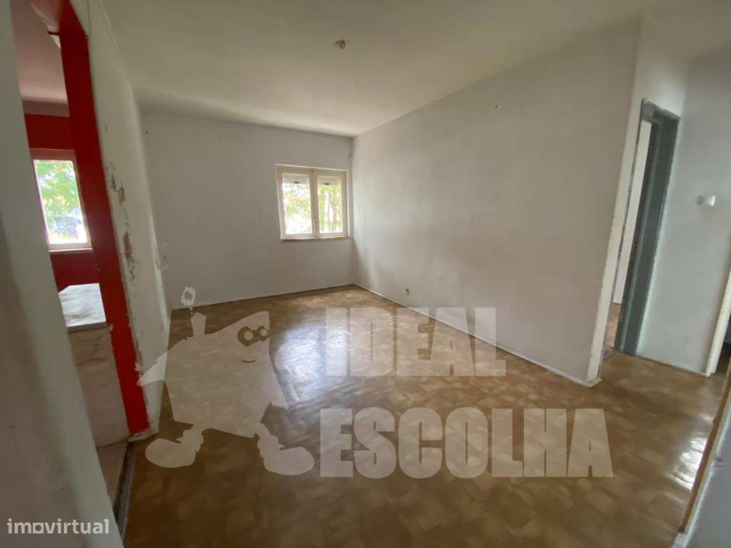 T3 ALMADA BEM LOCALIZADO-7