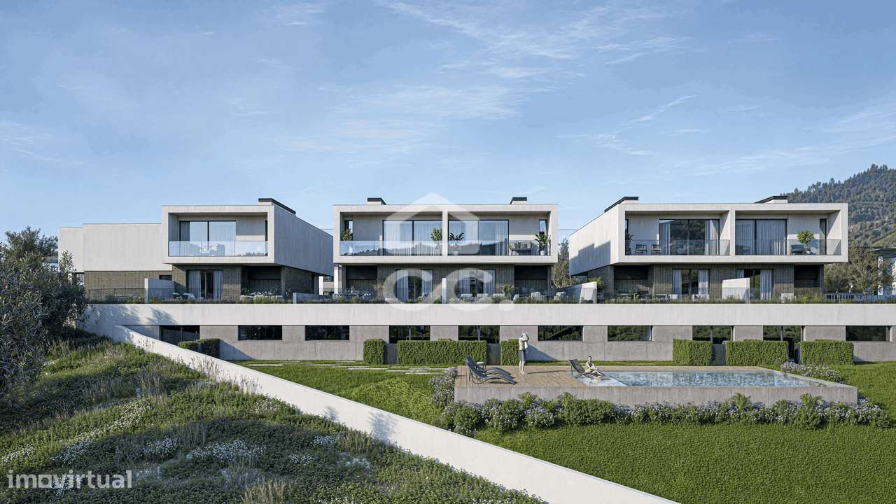 Moradia T4 nova, com jardim e terraço, em condomínio privativo com pis-12