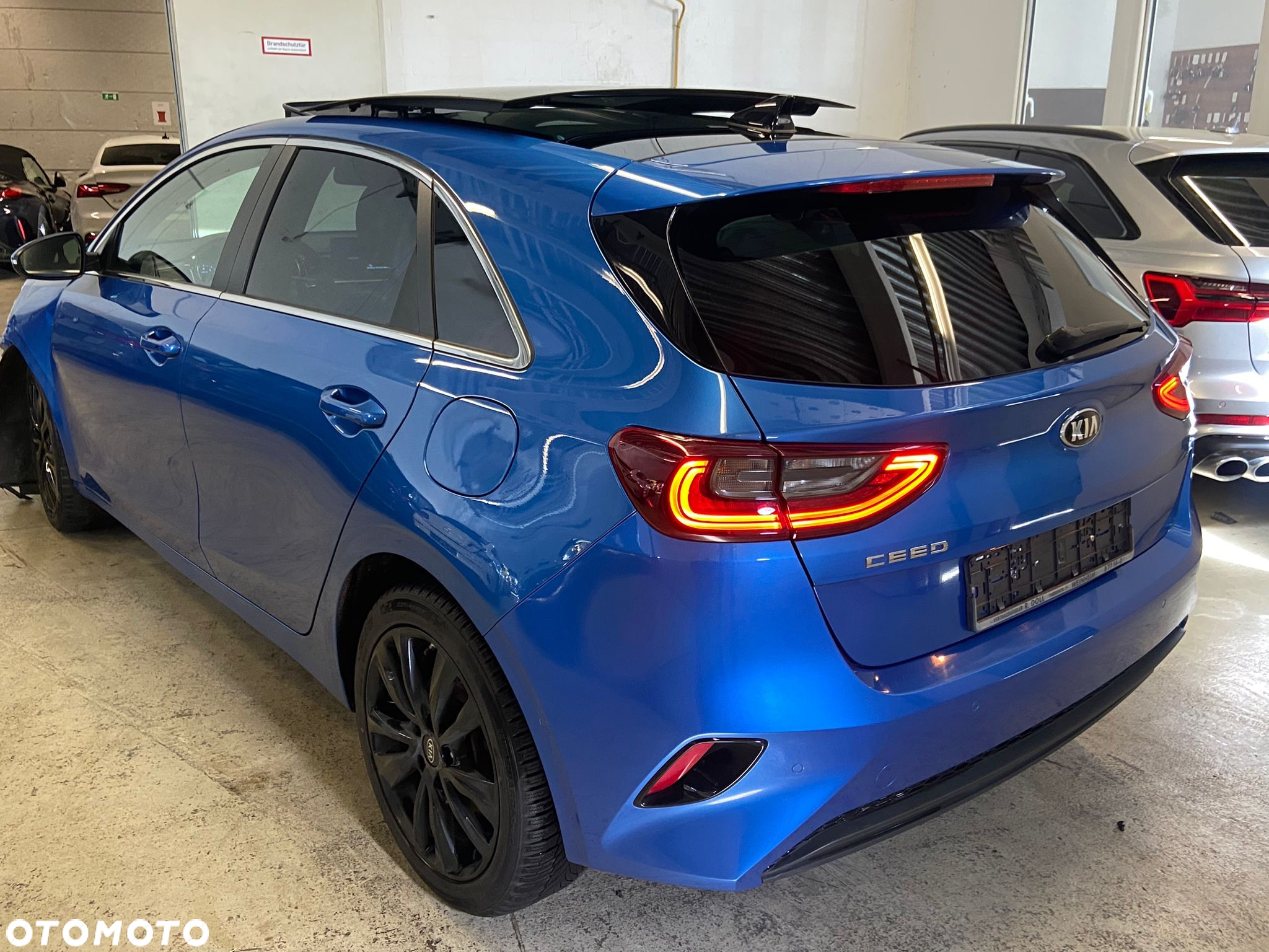 Kia Ceed 1.4 T-GDI DCT OPF Platinum Edition - 7