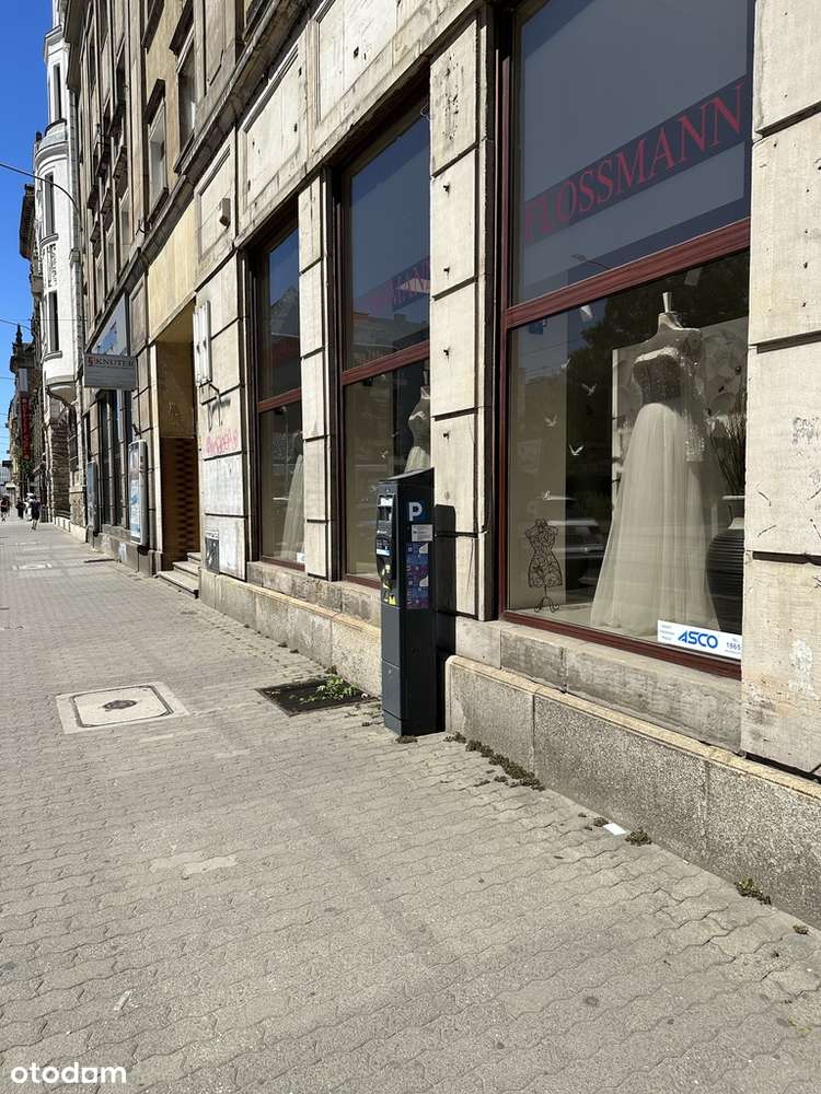 Lokal handlowo - usługowy przy ulicy Piłsudskiego - Pełny obrazek: 4/12