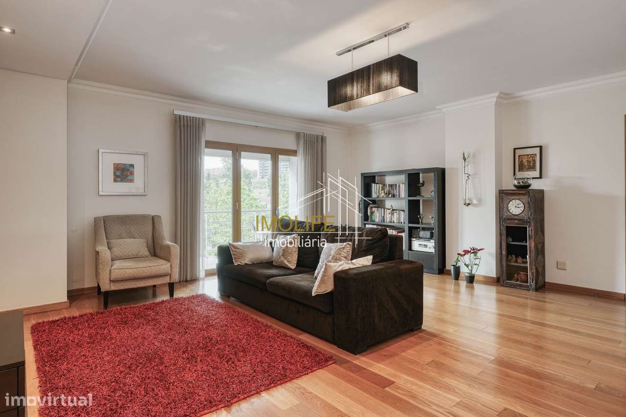 Magnifico apartamento T3 nas Colinas de Cruzeiro em Odivelas-6